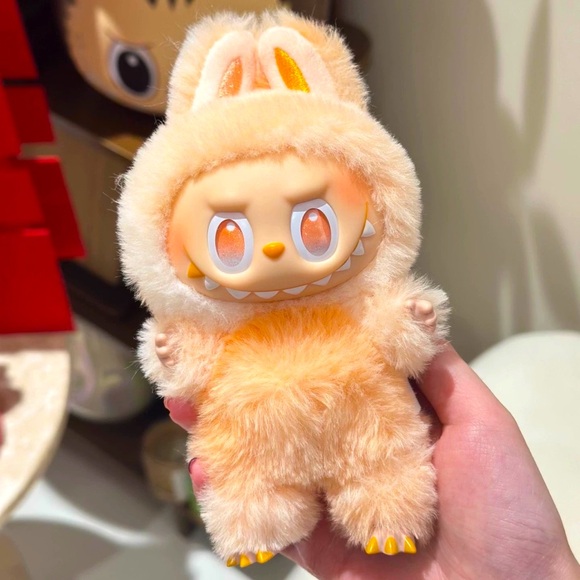 100% Authentic Pop Mart Labubu 'Big Into Energy' Figure - Picture 1 of 5